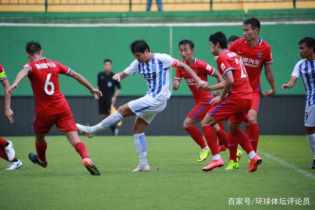 里尔球员费尔东克成首位参赛欧冠的印尼球员